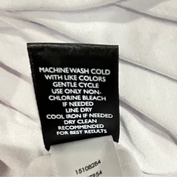 Torrid Super Soft Knits T-Shirt Dolman SS Sleeve White with Lace Size 2 = 2X - Picture 11 of 11